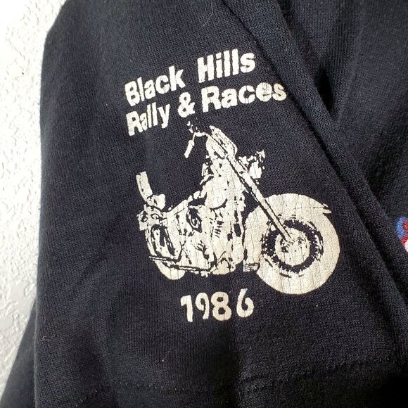 VTG 1986 Sturgis Black Hills Motorcycle Rally Races Black Graphic T-Shirt Large - Picture 7 of 9